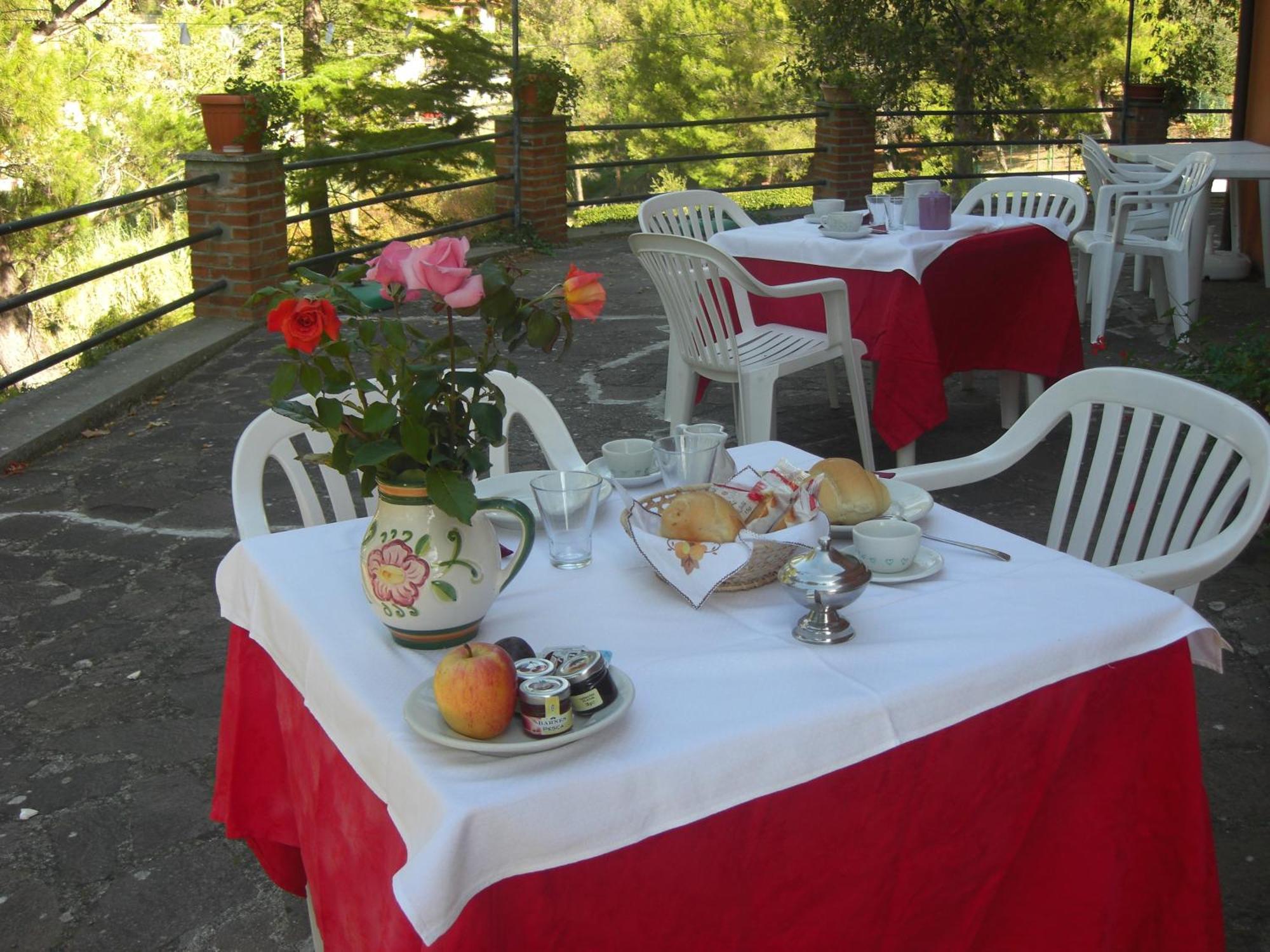 Hotel Il Poggetto 카스텔리나마르티마 외부 사진